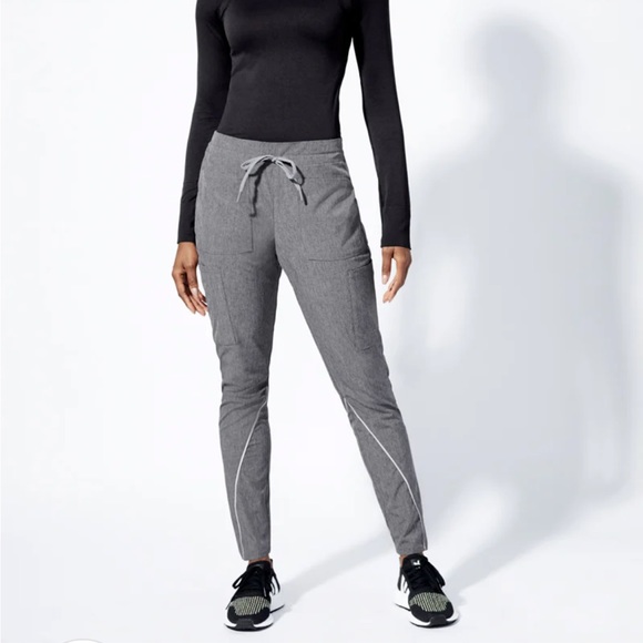 Jaanuu Scrub Pants - Picture 9 of 9